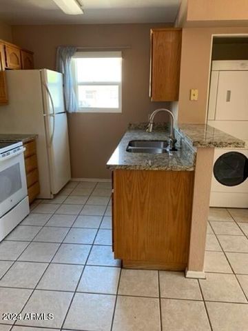 2301 E University Drive Unit 333, Mesa, AZ 85213