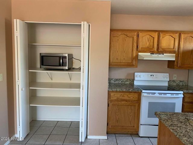2301 E University Drive Unit 333, Mesa, AZ 85213