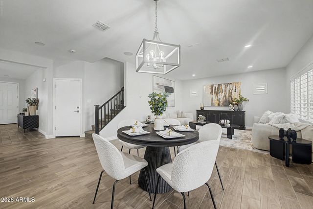1724 W BONANZA Drive, Phoenix, AZ 85085