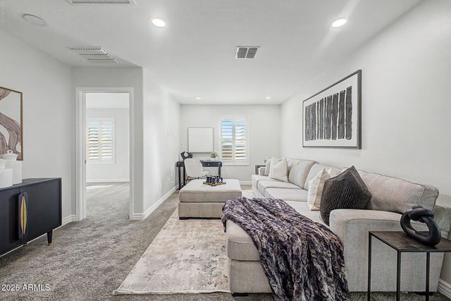 1724 W BONANZA Drive, Phoenix, AZ 85085