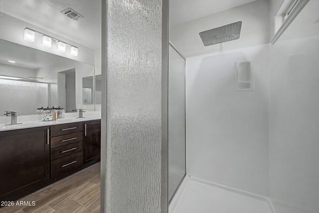 1724 W BONANZA Drive, Phoenix, AZ 85085
