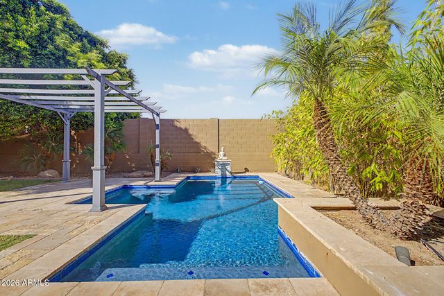 1724 W BONANZA Drive, Phoenix, AZ 85085