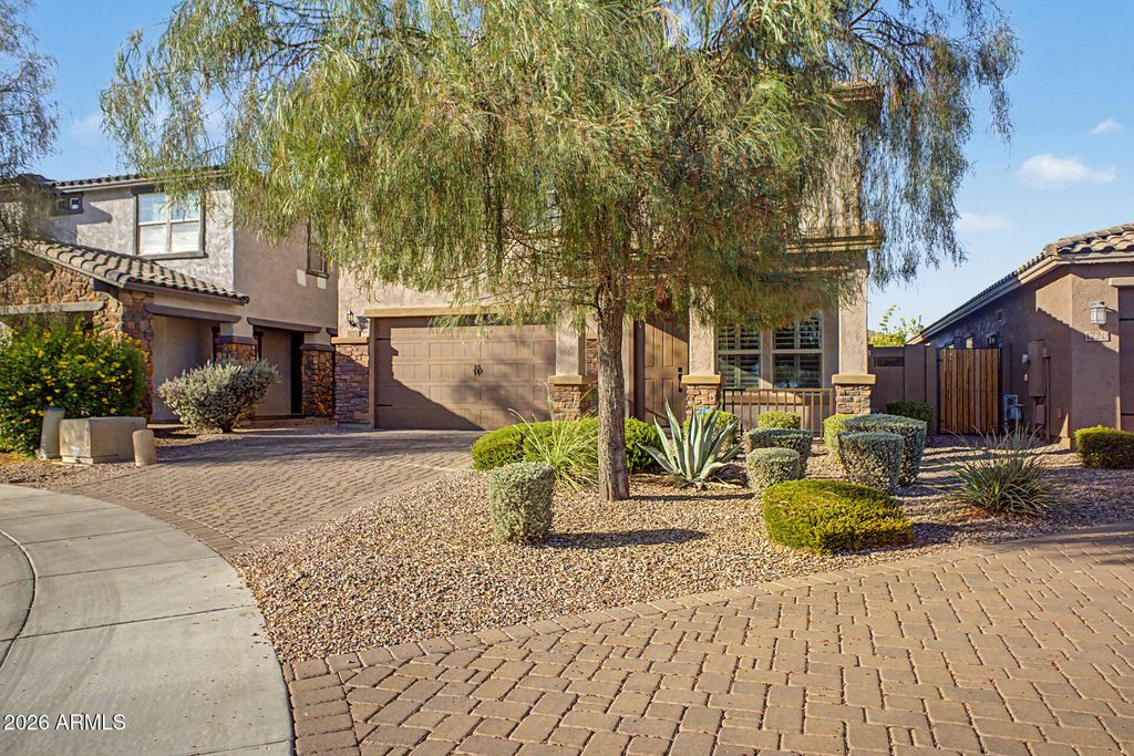 1724 W BONANZA Drive, Phoenix, AZ 85085 — photo 3