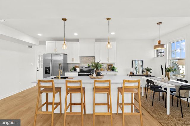 4415 LINDEN AVE, Baltimore, MD 21227