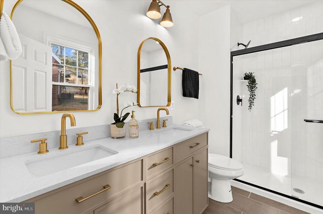 4415 LINDEN AVE, Baltimore, MD 21227