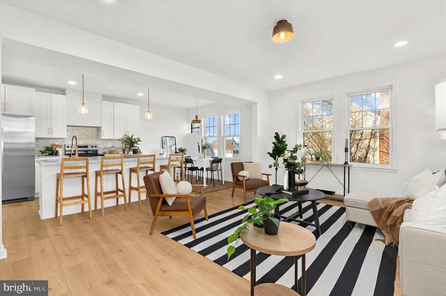 4415 LINDEN AVE, Baltimore, MD 21227