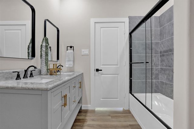 705 E Hanna Street, Denison, TX 75021