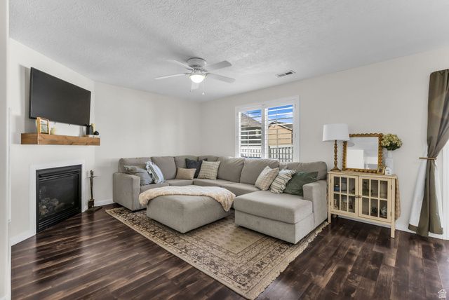 1719 N 25 E, Layton, UT 84041