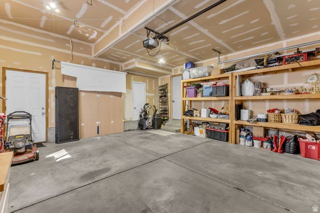 1719 N 25 E, Layton, UT 84041