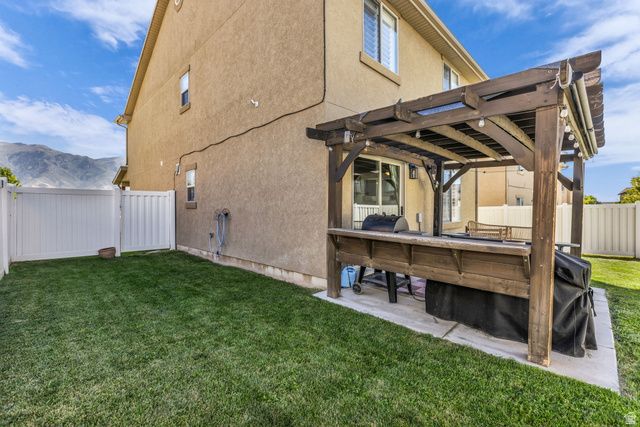 1719 N 25 E, Layton, UT 84041