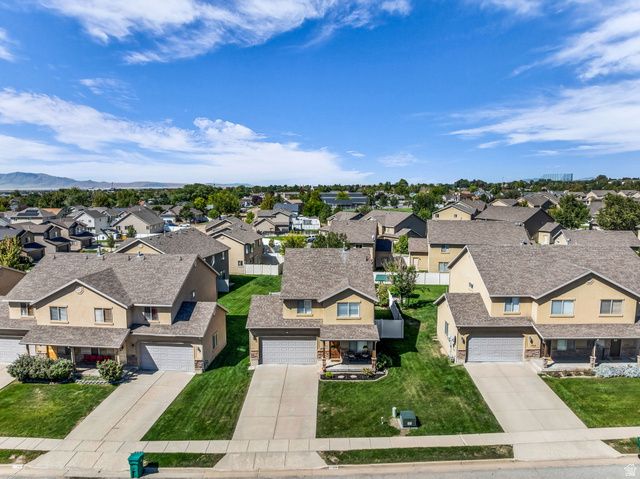 1719 N 25 E, Layton, UT 84041