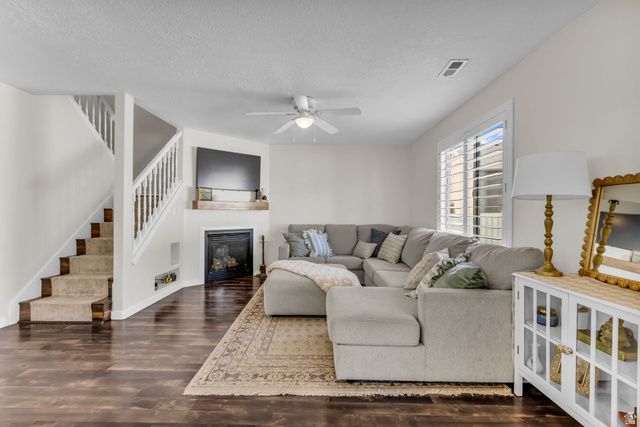 1719 N 25 E, Layton, UT 84041