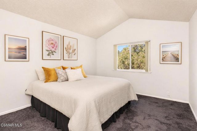 6825 Eaglehaven Lane, Oak Park, CA 91377