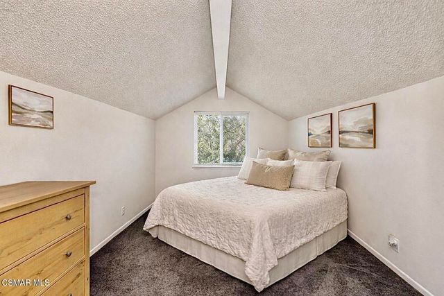 6825 Eaglehaven Lane, Oak Park, CA 91377