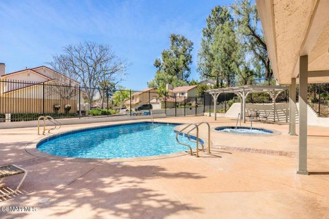 6825 Eaglehaven Lane, Oak Park, CA 91377