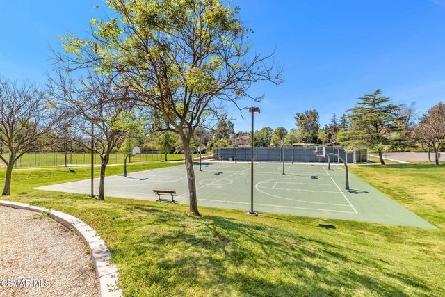 6825 Eaglehaven Lane, Oak Park, CA 91377