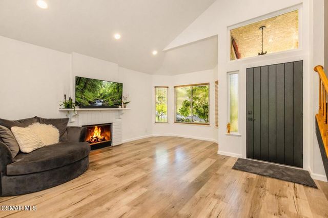 6825 Eaglehaven Lane, Oak Park, CA 91377