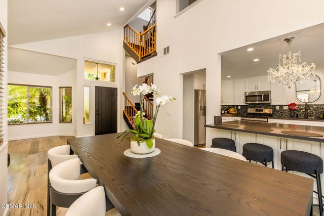 6825 Eaglehaven Lane, Oak Park, CA 91377