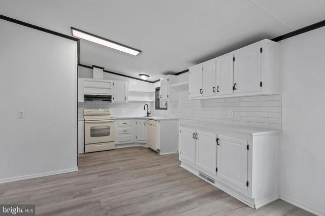 138 HEISTER RD, Birdsboro, PA 19508