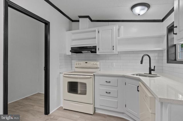 138 HEISTER RD, Birdsboro, PA 19508