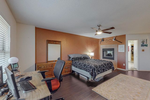 8202 Silverton Drive, Arlington, TX 76001