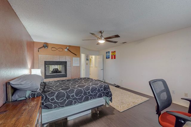 8202 Silverton Drive, Arlington, TX 76001