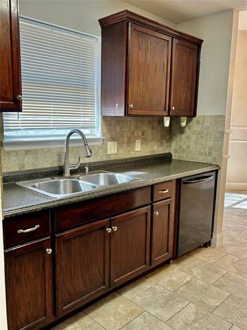 5322 Anchor Cove Circle, Garland, TX 75043