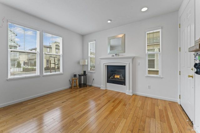 865 Citation Ct, Napa, CA 94559