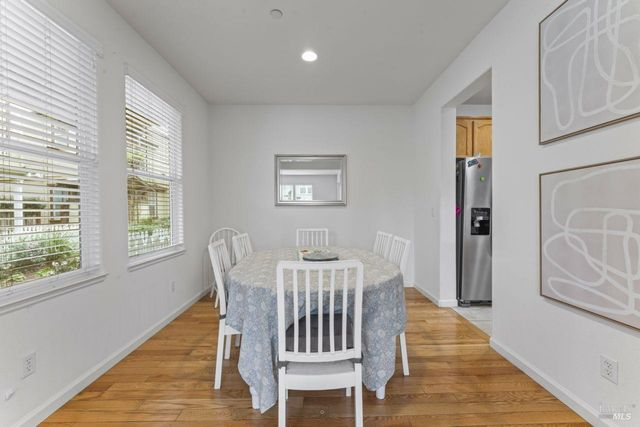 865 Citation Ct, Napa, CA 94559