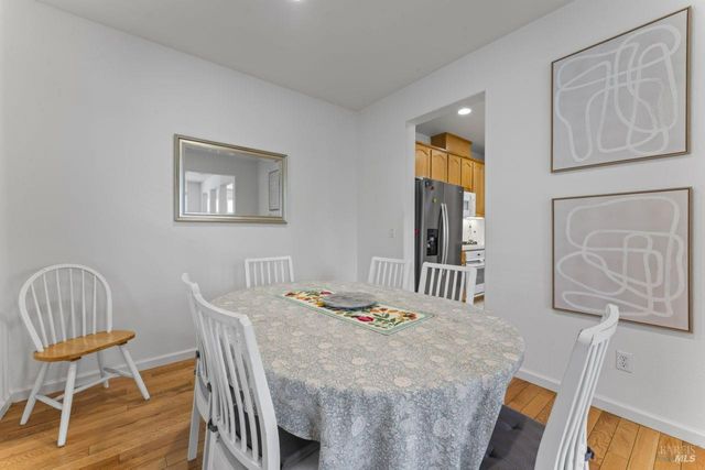 865 Citation Ct, Napa, CA 94559