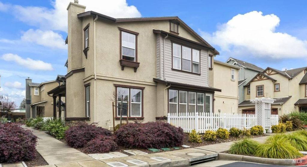 865 Citation Ct, Napa, CA 94559