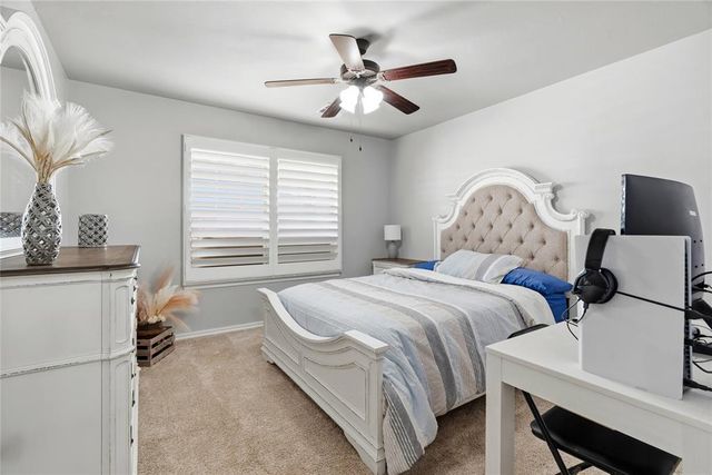 1430 NE Azalea Road, Piedmont, OK 73078