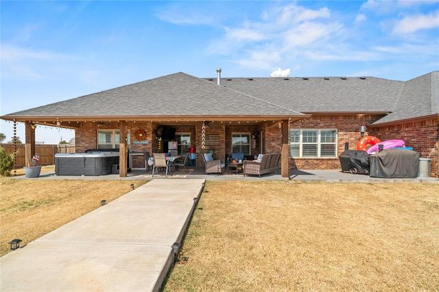 1430 NE Azalea Road, Piedmont, OK 73078