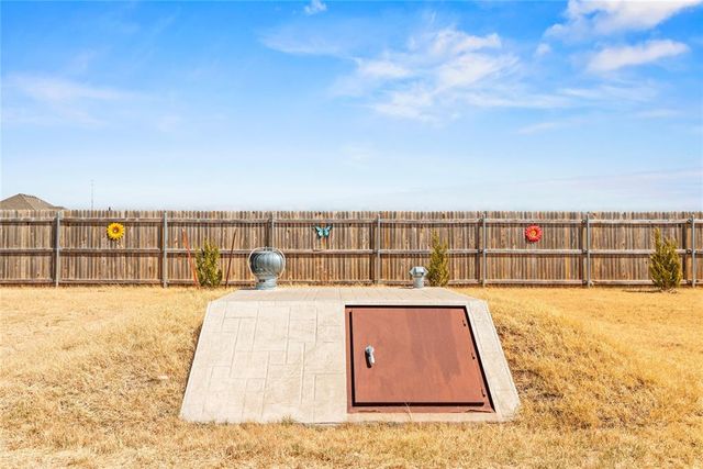 1430 NE Azalea Road, Piedmont, OK 73078