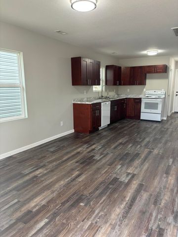 431 West Division Street, Springfield, MO 65803