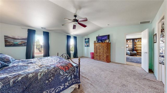 13771 Wrangler Way, Mead, CO 80542