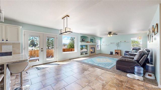 13771 Wrangler Way, Mead, CO 80542