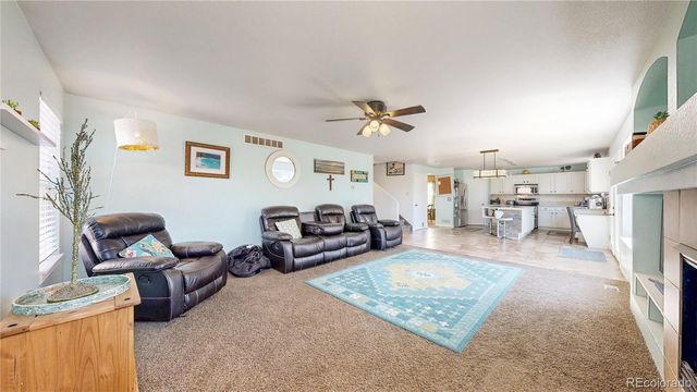 13771 Wrangler Way, Mead, CO 80542