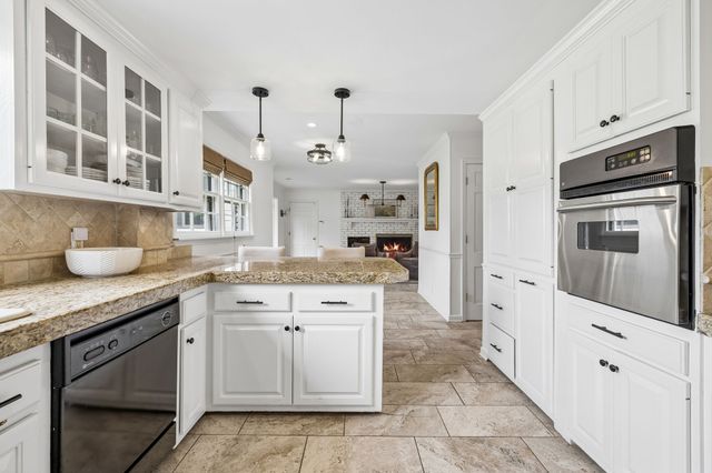 201 Brandywine Dr, Old Hickory, TN 37138