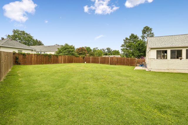 201 Brandywine Dr, Old Hickory, TN 37138