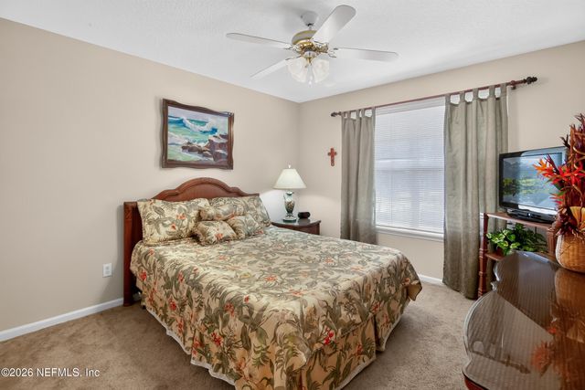 1947 GREEN HERON Point, Jacksonville Beach, FL 32250