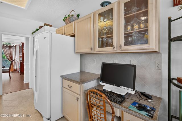 1947 GREEN HERON Point, Jacksonville Beach, FL 32250