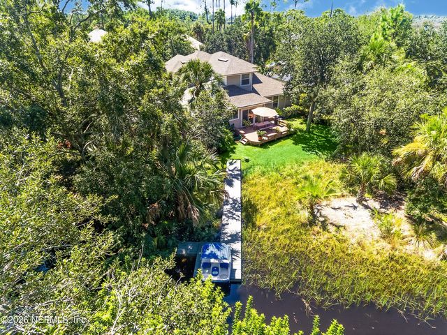 1947 GREEN HERON Point, Jacksonville Beach, FL 32250