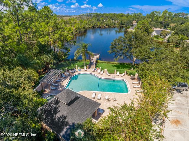 1947 GREEN HERON Point, Jacksonville Beach, FL 32250