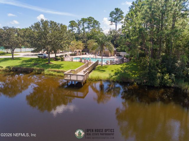 1947 GREEN HERON Point, Jacksonville Beach, FL 32250