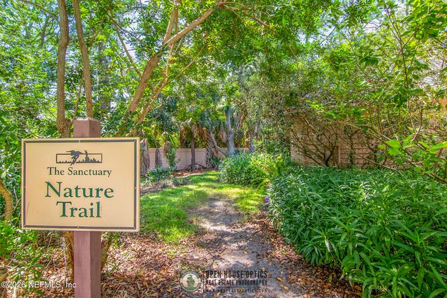 1947 GREEN HERON Point, Jacksonville Beach, FL 32250