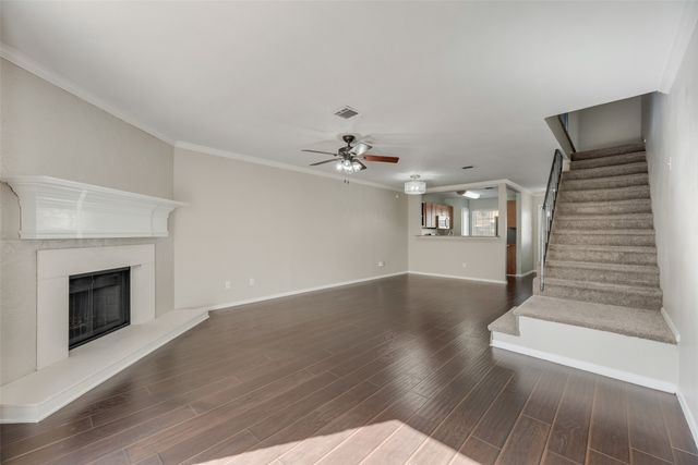 43 Abbey Road, Euless, TX 76039