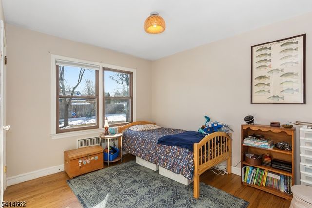 125 Meadowbrook Ave, Wanaque Boro, NJ 07465