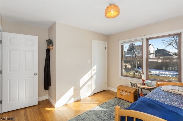 125 Meadowbrook Ave, Wanaque Boro, NJ 07465