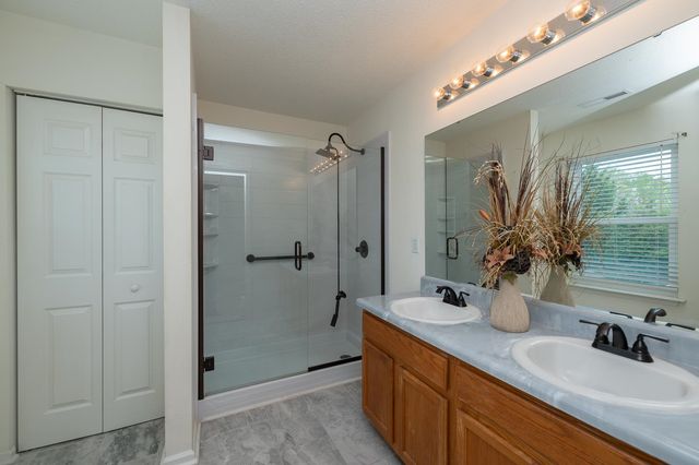 8 Single Oak Court, Fountain Inn, SC 29644